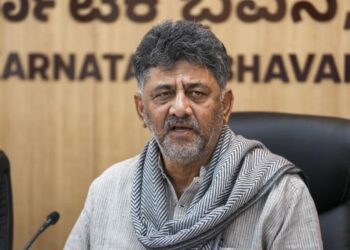 ನೀವಿಗ ರಾಜ್ಯದ ಡಿಸಿಎಂ ಹೊರತು ಆ ದಿನಗಳ ಕೊತ್ವಾಲ್ ಶಿಷ್ಯ ಅಲ್ಲ; ನಾನ್ಯಾರು ಗೊತ್ತಾ ಎಂದ ಡಿಕೆಶಿಗೆ ಬಿಜೆಪಿ ನೀಡ್ತು ಪಾಳೆಗಾರ ಪಟ್ಟ!