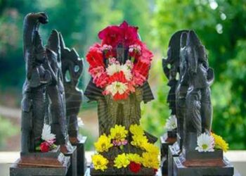 Know the Importance of Chanting Navagraha Mantra on This Auspicious Day