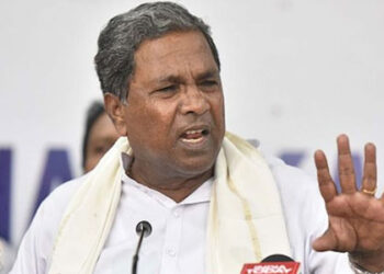 ಸಿಎಂ ಕುರ್ಚಿ ಪ್ರಶ್ನೆಗೆ ಕೆಂಡಾಮಂಡಲರಾದ ಸಿದ್ದರಾಮಯ್ಯ : ಮಾಧ್ಯಮಗಳ ವಿರುದ್ಧ ಗರಂ