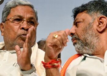 ಸಿಎಂ ಕುರ್ಚಿಗಾಗಿ ಮತ್ತೆ ಕಿತ್ತಾಟ: ರಾಜ್ಯ ರಾಜಕಾರಣದಲ್ಲಿ ಮರುಕಳಿಸಿದ ಅಸಮಾಧಾನದ ಜ್ವಾಲೆ