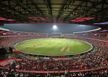 ಬೆಂಗಳೂರಿನ ಕೈ ತಪ್ಪುತ್ತಾ ಐಪಿಎಲ್..! ರಾಜ್ಯ ಸರ್ಕಾರದ ಕೈಯಲ್ಲಿದೆ ಚಿನ್ನಸ್ವಾಮಿ ಅಂಗಣದ ಭವಿಷ್ಯ..!