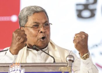 ಈ ಪ್ರಭಾವಿ ಸಚಿವರ ಮೂಲಕ ಸಂದೇಶ ರವಾನಿಸಿದ್ರಾ ಸಿಎಂ?