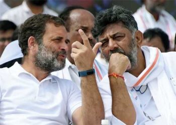 ಡಿಕೆಶಿ ವಿದೇಶ ಪ್ರವಾಸ ರದ್ದು ಮಾಡಿದ ರಾಹುಲ್ ಗಾಂಧಿ