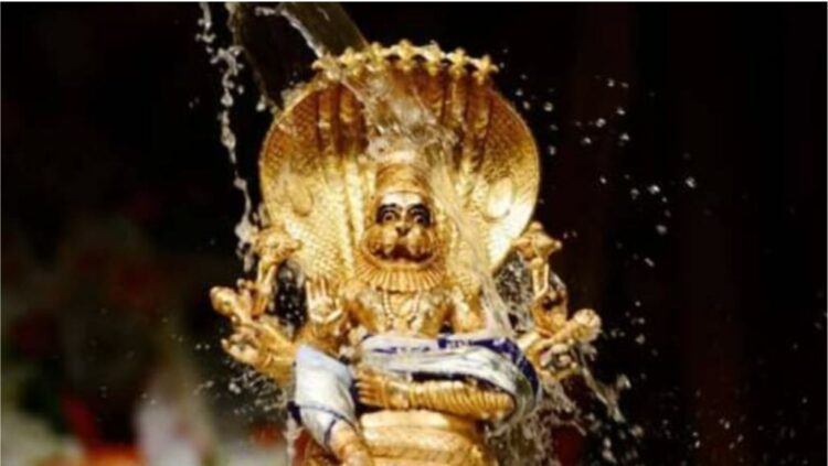 No matter how poor or difficult life may be, recite this powerful Narasimha Swamy shloka daily and see the miracle.