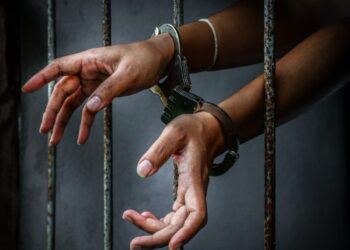 ಜೈಲಿನಲ್ಲಿ ಡ್ರಗ್ಸ್, ಗಾಂಜಾ ಘಾಟು: ಕಲಬುರಗಿ ಸೆಂಟ್ರಲ್ ಜೈಲಿನಲ್ಲಿ FIR ದಾಖಲು