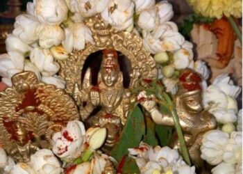 ಸರಸ್ವತಿ ದೇವಿಯ ಈ ಮಂತ್ರವನ್ನು ಜಪಿಸಿವುದರಿಂದ ಬುದ್ದಿಮಾಂದ್ಯ, ಮೂರ್ಖ ಮಕ್ಕಳು ಕೂಡ ಬುದ್ಧಿವಂತರಾಗಿರುತ್ತಾರೆ..