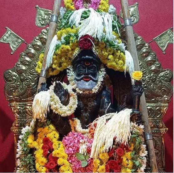 Tulunadigara believe God is a miracle man "Koragajja"..!