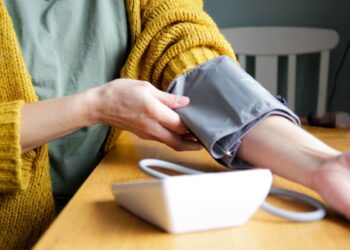 ಔಷಧಿ ಇಲ್ಲದೆ ಹೈ ಬಿಪಿಗೆ ಹೇಳಿ ಗುಡ್ ಬೈ! ಮಾತ್ರೆ ಬಿಡಿ ಈ ಜೀವನಶೈಲಿ ರೂಢಿಸಿಕೊಳ್ಳಿ