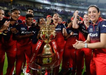 ಈ ಸಲ ಕಪ್ ನಮ್ದೇ ಎನ್ನುತ್ತಿದ್ದ ಕನಸು ಮತ್ತೆ ನನಸು:  ಆರ್‌ಸಿಬಿಗೆ 2ನೇ ಬಾರಿಗೆ WPL ಚಾಂಪಿಯನ್ ಪಟ್ಟ, ಡೆಲ್ಲಿಗೆ ಫೈನಲ್ ಕಂಟಕ!