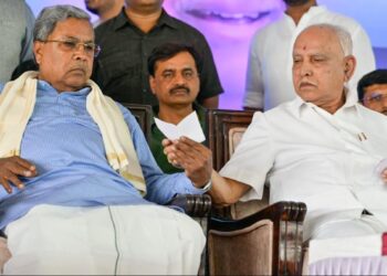 ಬಿಜೆಪಿ ಅವಧಿಯ ಉರ್ದು ಜಾಹೀರಾತು ನೆನಪಿಸಿದ ಸಿಎಂ : ಅಂದು ತುಷ್ಟೀಕರಣ ಅನ್ನಿಸಲಿಲ್ಲವೇ ಸಾಕ್ಷಿ ಸಮೇತ ಬಿಜೆಪಿಯ ಬಣ್ಣ ಬಯಲು ಮಾಡಿದ ಸಿದ್ದರಾಮಯ್ಯ