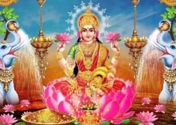 If you worship Lakshmi with mantras, your life will change within 24 hours due to its effective influence..! Wealth will definitely come..