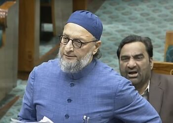 ವಂದೇ ಮಾತರಂ ದೇಶಭಕ್ತಿಯ ಏಕೈಕ ಮಾನದಂಡವಲ್ಲ, ಭಾರತವನ್ನು ತೀವ್ರಗಾಮಿ ರಾಷ್ಟ್ರವಾಗಿಸಲು ಬಿಜೆಪಿ ಸಂಚು: ಓವೈಸಿ ಆಕ್ರೋಶ