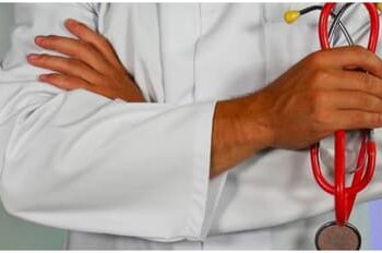 ಮಾ.11ರಿಂದ ರಾಜ್ಯಾದ್ಯಂತ OPD ಸೇವೆ ಬಂದ್: ಸರ್ಕಾರಿ ವೈದ್ಯರ ಹಂತ ಹಂತದ ಹೋರಾಟ