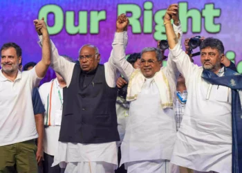 ದೆಹಲಿ ತಲುಪಿದ ರಾಜ್ಯ ಕಾಂಗ್ರೆಸ್ ಸಂಪುಟ ಕಸರತ್ತು: ಸಚಿವ ಸ್ಥಾನಕ್ಕಾಗಿ ಹೈಕಮಾಂಡ್ ಅಂಗಳದಲ್ಲಿ ಜೋರಾದ ಲಾಬಿ