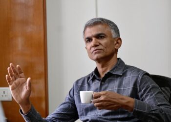 ಅಂತ್ಯಸಂಸ್ಕಾರಕ್ಕೆ ಜಾಗ ಹುಡುಕಿ ಸುಸ್ತಾದ ಸರ್ಕಾರ: ಖಾಸಗಿ ಭೂಮಿ ಖರೀದಿಯೇ ಏಕೈಕ ದಾರಿ ; ಕಂದಾಯ ಸಚಿವ ಕೃಷ್ಣ ಬೈರೇಗೌಡ ಅಸಹಾಯಕತೆ!