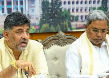 ಅಧಿಕಾರ ಹಸ್ತಾಂತರದ ಸುಳಿವು ನೀಡಿದ್ರಾ ಸಿದ್ದರಾಮಯ್ಯ ಕಾಂಗ್ರೆಸ್ ಸಿಎಂ ಇರ್ತಾರೆ ಎಂದ ಮಾತುಗಳ ಹಿಂದಿನ ಮರ್ಮವೇನು