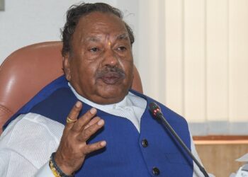 ದಾರಿ ತಪ್ಪಿ ಅಧಿಕಾರಕ್ಕೆ ಬಂದಿದ್ದೆವು, ಈಗ ರಾಜ್ಯದಲ್ಲಿ ವಿರೋಧ ಪಕ್ಷವೇ ಸತ್ತು ಹೋಗಿದೆ: ಕೆ ಎಸ್ ಈಶ್ವರಪ್ಪ