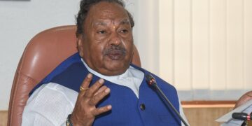 ದಾರಿ ತಪ್ಪಿ ಅಧಿಕಾರಕ್ಕೆ ಬಂದಿದ್ದೆವು, ಈಗ ರಾಜ್ಯದಲ್ಲಿ ವಿರೋಧ ಪಕ್ಷವೇ ಸತ್ತು ಹೋಗಿದೆ: ಕೆ ಎಸ್ ಈಶ್ವರಪ್ಪ