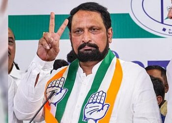 ನನ್ನ ಬಗ್ಗೆ ಸುಳ್ಳು ಸುದ್ದಿ ಹಬ್ಬಿಸುವವರೇ ಜೆಡಿಎಸ್ ಸೇರುವುದು ನಿಶ್ಚಿತ: ಶಾಸಕ ಲಕ್ಷ್ಮಣ ಸವದಿ  ತಿರುಗೇಟು