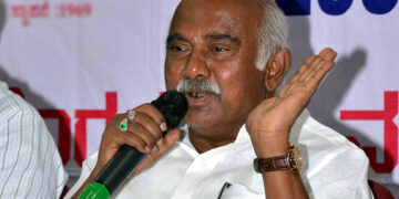 ಶಿಕ್ಷಕರಿಲ್ಲದ ರಾಜ್ಯದಲ್ಲಿ ದಾಖಲೆ ಫಲಿತಾಂಶ ಬಂದಿದ್ದು ಹೇಗೆ ಮೈಸೂರಿನಲ್ಲಿ ವಿಶ್ವನಾಥ್ ಆಕ್ರೋಶ