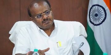 ಕೇಂದ್ರದತ್ತ ಬೊಟ್ಟು ಮಾಡುವ ಬದಲು ಆಟೋ ಚಾಲಕರಿಗೆ 6ನೇ ಗ್ಯಾರಂಟಿ ಕೊಡಿ ಸ್ವಾಮಿ : ಎಚ್ ಡಿ ಕುಮಾರಸ್ವಾಮಿ