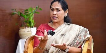 ಕಾಂಗ್ರೆಸ್ ಆರ್ಥಿಕ ಅಪರಾಧಗಳ ಕೇಂದ್ರವಾಗಿದೆ: ಲೂಟಿ ಮಾಡಿದ ಹಣಕ್ಕೆ ಲೆಕ್ಕ ಕೊಡಲೇಬೇಕು ; ಶಾಸಕ ಹಾರಿಸ್ ಮನೆ ಮೇಲೆ ಇಡಿ ದಾಳಿ ಕುರಿತು ಶೋಭಾ ಕರಂದ್ಲಾಜೆ ಗಂಭೀರ ಆರೋಪ