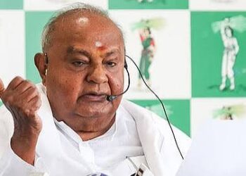 ರಾಜ್ಯಸಭೆ ಅಖಾಡದಲ್ಲಿ ಹಿರಿಯ ನಾಯಕರ ಜಿದ್ದಾಜಿದ್ದಿ: ದೇವೇಗೌಡ್ರು ವರ್ಸಸ್ ಸದಾನಂದ ಗೌಡ – ಅಮಿತ್ ಶಾಗೆ ಅಗ್ನಿಪರೀಕ್ಷೆ
