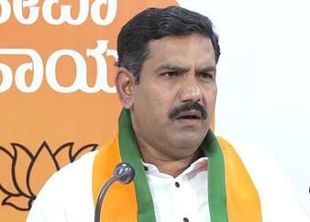 ಕರ್ನಾಟಕ ಬಿಜೆಪಿ ನಾಯಕತ್ವಕ್ಕೆ ಮೇಜರ್ ಸರ್ಜರಿ: ರಾಜ್ಯ ಬಿಜೆಪಿಗೆ ಹೊಸ ಸಾರಥಿ ಯಾರು? ಕೇಂದ್ರದ ಇಬ್ಬರು ಪ್ರಭಾವಿ ಸಚಿವರಿಗೆ ಸಿಗಲಿದೆಯೇ ಮಹತ್ವದ ಜವಾಬ್ದಾರಿ?