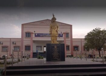 ₹6,000 ಕೊಟ್ಟರೆ ಫೇಲ್ ಆದರೂ ಪಾಸ್? VSKUನಲ್ಲಿ ಭಾರೀ ಅಕ್ರಮ ಆರೋಪ