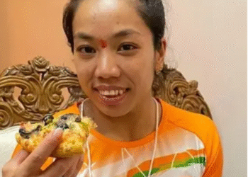 mirabai-chanu-success-story-indian-weightlifting-champion