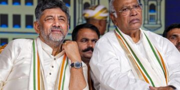 ಕೈ ಪಾಳಯದಲ್ಲಿ ಮುಗಿಯದ ಸಂಪುಟ ಪುನಾರಚನೆ ಸರ್ಕಸ್!: ಹಿರಿಯ ಸಚಿವರಿಗೆ ಕೊಕ್ ಹೊಸ ಮುಖಗಳಿಗೆ ಚಾನ್ಸ್ ದೆಹಲಿ ಪ್ರವಾಸದಲ್ಲಿ ನಿರ್ಧಾರವಾಗಲಿದೆ ಕೈ ನಾಯಕರ ಭವಿಷ್ಯ