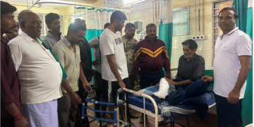 mla-darshan-puttannaiah-surprise-visit-pandavapura-public-places-mandya