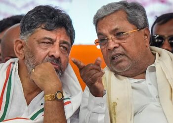 ಶೋಷಿತರೇ ಎಚ್ಚರ, ನಿಮ್ಮಲ್ಲೇ ಬೆಂಕಿ ಹಚ್ಚುವವರಿದ್ದಾರೆ:ರಾಜಕೀಯ ನಿವೃತ್ತಿಯಾದರೂ ಹೋರಾಟ ನಿಲ್ಲದು- ಒಳ ಮೀಸಲಾತಿ ಜಾರಿಗೆ ನಾನು ಬದ್ಧ ಎಂದ ಸಿದ್ದರಾಮಯ್ಯ