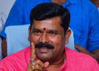 ನಾಯಿ ಸಾಕಲು ರಿಜಿಸ್ಟ್ರೇಶನ್ ಬೇಕು, ನೂರು ವರ್ಷದ ಆರೆಸ್ಸೆಸ್ ಗೆ ಬೇಡವೇ? ಸಚಿವ ಶಿವರಾಜ ತಂಗಡಗಿ ಪ್ರಶ್ನೆ