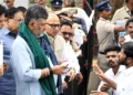ತಳವಾರ್ ST ಪ್ರಮಾಣಪತ್ರಕ್ಕೆ ಆಗ್ರಹ: ಸಿಎಂ ಶಿವಕುಮಾರ್ಗೆ ಕಪ್ಪು ಬಾವುಟ ತೋರಿಸಲು ಮುಂದಾದ ಹೋರಾಟಗಾರರು ವಶಕ್ಕೆ