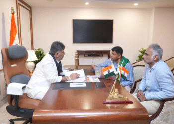 darshan-puttanayya-meets-dk-shivakumar-in-delhi-karnataka-2-0-digital-governance