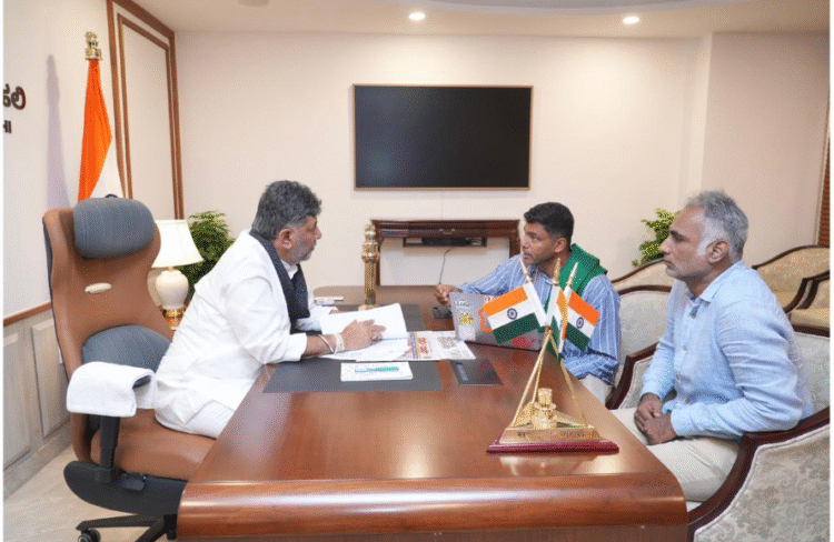 darshan-puttanayya-meets-dk-shivakumar-in-delhi-karnataka-2-0-digital-governance