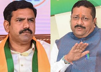 ಬಿಜೆಪಿ ಉಸ್ತುವಾರಿಗಳ ಬದಲಾವಣೆ ಕೇವಲ ಕಣ್ಣೊರೆಸ್ಸು ತಂತ್ರವೇ:ನವೆಂಬರ್ ನಲ್ಲಿ ಅಧ್ಯಕ್ಷರು ಬದಲಾಗದಿದ್ದರೆ ಎಲ್ಲವೂ ವ್ಯರ್ಥ-ಯಡಿಯೂರಪ್ಪ ಕುಟುಂಬದ ವಿರುದ್ಧ ಯತ್ನಾಳ್ ಮತ್ತೆ ವಾಗ್ದಾಳಿ