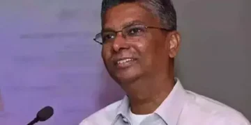 ಎಸ್‌ಐಆರ್ ‘ಕೈ’ ಗೆ ಕಗ್ಗಂಟು-ಸತೀಶ್ ಜಾರಕಿಹೊಳಿ ಎಸ್‌ಐಆರ್ ಸಮರ್ಥನೆಗೆ ಪ್ರಿಯಾಂಕ್ ಖರ್ಗೆ ಕೌಂಟರ್: ಕೈ ನಾಯಕರಲ್ಲೇ ಶುರುವಾಯ್ತು ತದ್ವಿರುದ್ಧ ವಾದ!