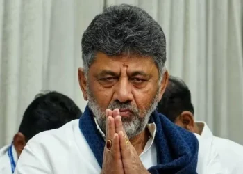 ವೀರಶೈವ-ಲಿಂಗಾಯತ ಸ್ವಾಮೀಜಿಗಳಿಗೆ ಅಗೌರವ ಆರೋಪ: ಡಿಕೆಶಿ ಸ್ಪಷ್ಟನೆ