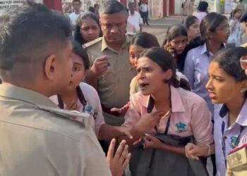 ದಸರಾ ರಜೆ ಹೊತ್ತಲ್ಲೇ ಪದವಿ ಪರೀಕ್ಷೆ: ಮಂಗಳೂರಿನ ಸೈಂಟ್ ಆಗ್ನೆಸ್ ಕಾಲೇಜಿನಲ್ಲಿ ವಿದ್ಯಾರ್ಥಿಗಳ ಪ್ರತಿಭಟನೆ