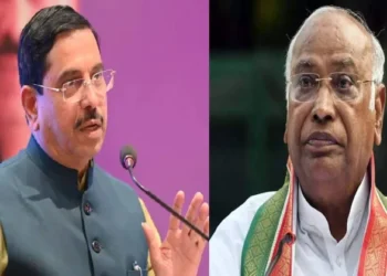 ‘ರಾಹುಲ್‌ ಗಾಂಧಿ ಸಹವಾಸದಿಂದ ಖರ್ಗೆ ಕೂಡ ಅಪ್ರಬುದ್ಧರಾಗಿದ್ದಾರೆ’: ಕಾಂಗ್ರೆಸ್‌ ವಿರುದ್ಧ ಪ್ರಲ್ಹಾದ ಜೋಶಿ ವಾಗ್ದಾಳಿ