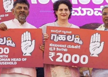 ಗೃಹಲಕ್ಷ್ಮೀಯರ ಮನೆಬಾಗಿಲಿಗೆ ಬರಲಿದೆ ಮರುಪರಿಶೀಲನೆಯ ಬಿಸಿ ಬ್ಯಾಂಕ್ ಖಾತೆ ಮತ್ತು ಆಧಾರ್ ಜೋಡಣೆಯಲ್ಲಿ ಸಣ್ಣ ತಪ್ಪಾದರೂ ಎರಡು ಸಾವಿರಕ್ಕೆ ಬೀಳಲಿದೆ ಕತ್ತರಿ